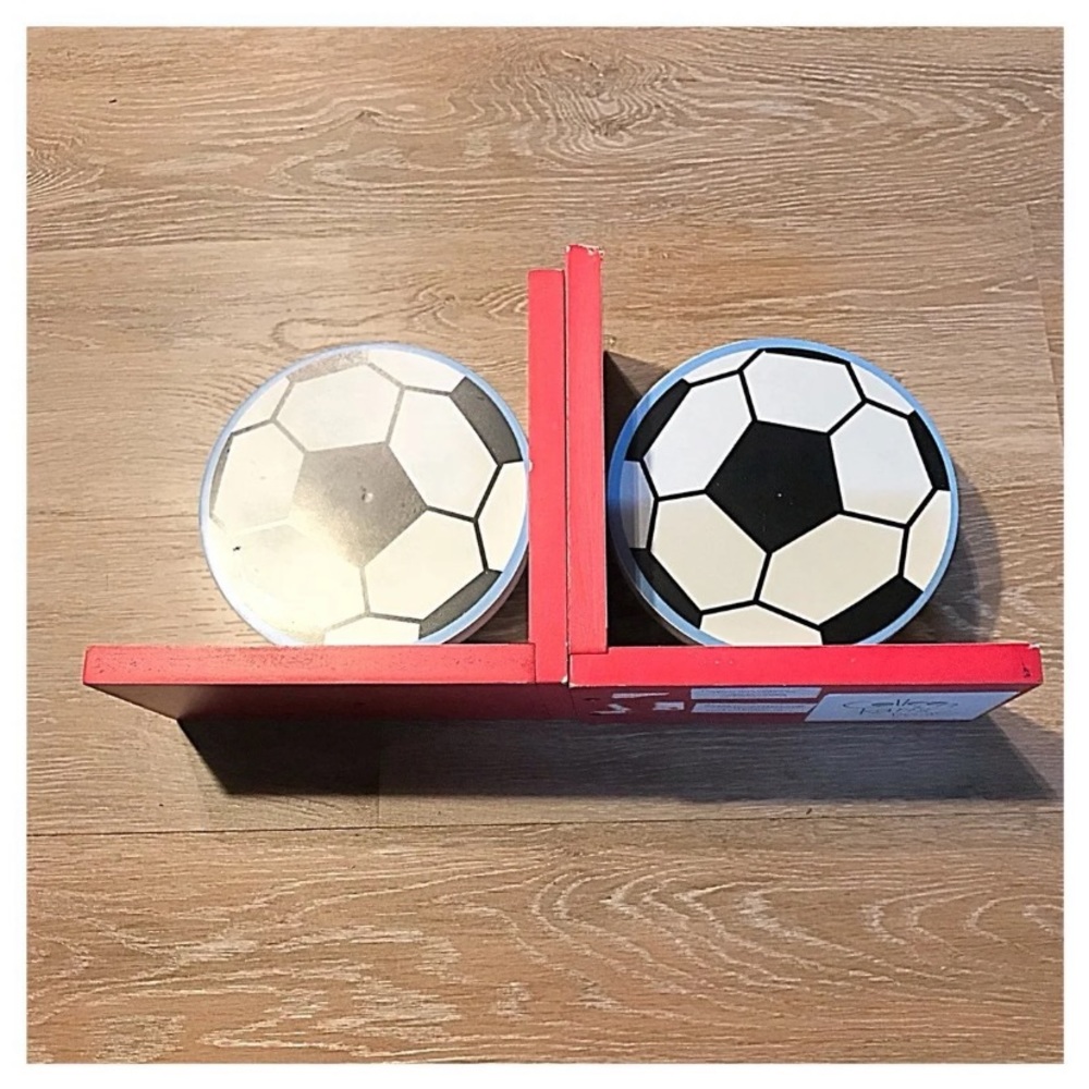 {Colleen Karis Designs} Bookends - Picture 2 of 2